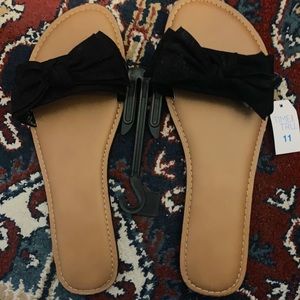 Sandals with bow black 11